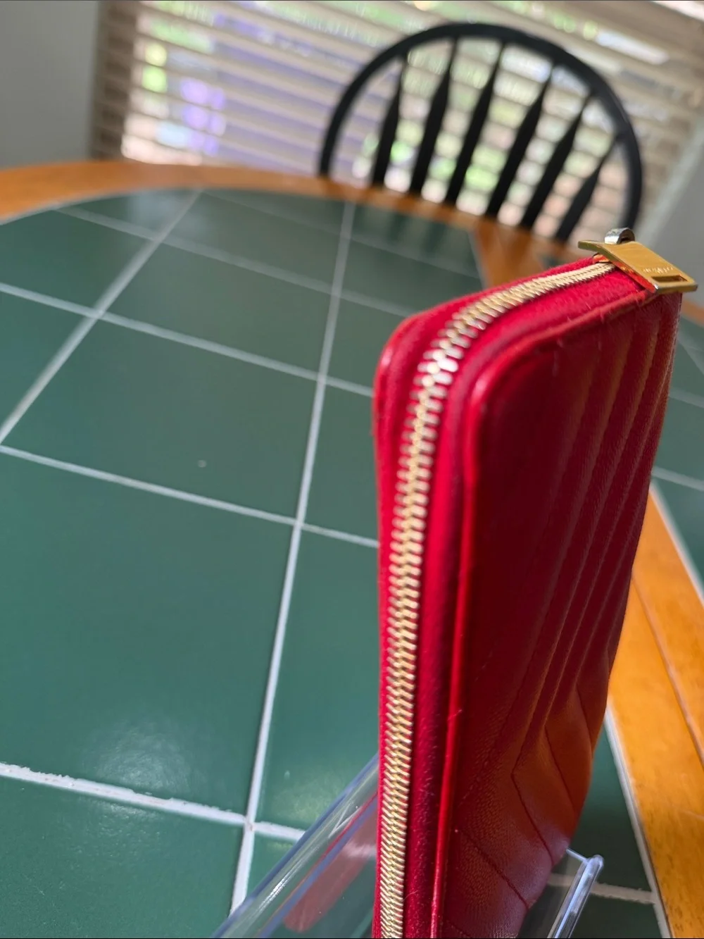 Yves Saint Laurent Red Quilted Zip Wallet with Gold YSL Logo - Picture 5 of 14